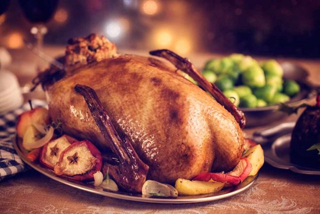 What People Eat for Christmas Dinner Around the World - Taste Buds